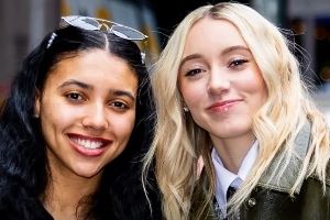 💔痛心疾首！佩奇石锤有了女友😚😚就是她的大学队友