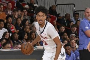 夏联场均15分 掘记：柯蒂斯-琼斯将签双向合同 只是签哪队的问题