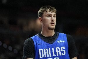 Stein：独行侠预计10月初在温哥华办训练营 10月15和湖人打季前赛