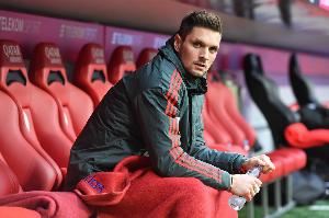 图片报：乌尔赖希将留队但有可能直接退役任职，拜仁则会求购邦曼