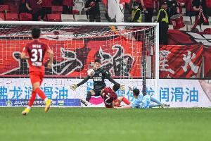 记者赞徐嘉敏：在河南经历坎坷但未放弃，今晚他让更多人记住自己