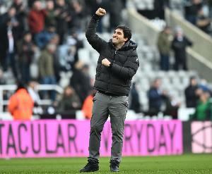 伊劳拉：我从NFL、NBA汲取灵感，50名球员执行300个战术步调一致