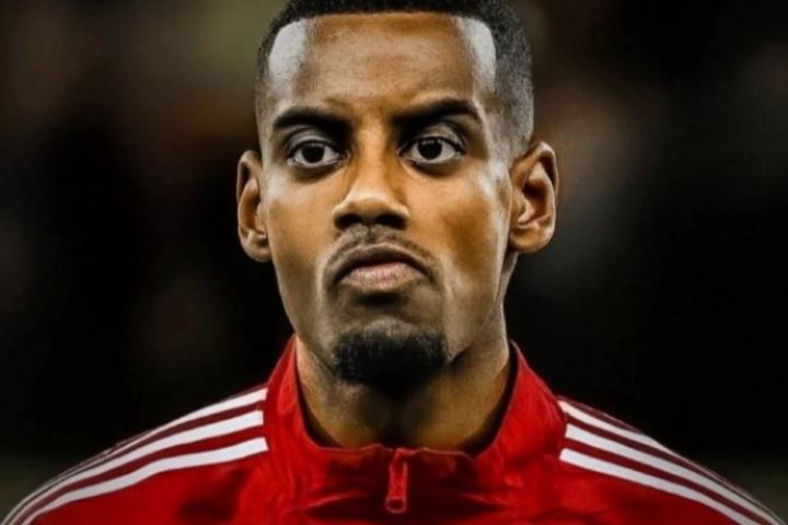 加钱了！博主独家：利物浦第二份报价求购伊萨克，总价1.25亿镑！