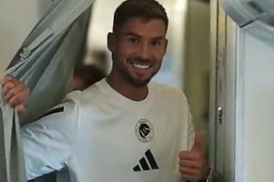 给的太多了😂巴萨旧将伊尼戈：看到胜利报价不敢置信，很难拒绝