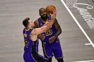 湖人助教：东契奇参加湖人训练营很重要 期待新赛季化学反应