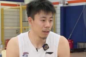 张镇麟：希望尽我所能 和大家一起把新赛季打好 有一个好的结果